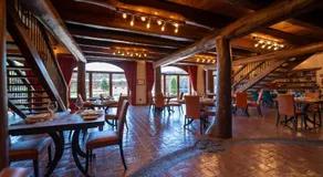 Etna Quota Mille Boutique Hotel, Typical Sicilian Food & Wine - Image 3