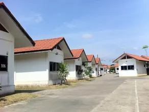 Chumphon Park Resort - Image 2