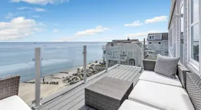 Waterfront Beach Retreat - Image 3
