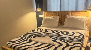 Woodland villa - Image 2