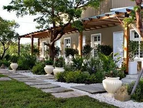 Ea-Dor Luxury Villa - Image 4