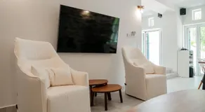 Bluevera sandy beachfront villa-Aidipsos bay - Image 2