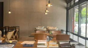 cafe&hostel TMC - Image 3