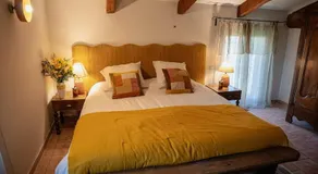 Bastide En Provence - Image 4