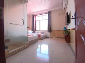 Longhu Holiday Hotel - Image 4