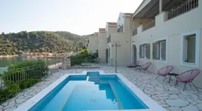 Hotel Omirikon - Image 4