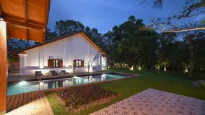 Maya Tangalle - Image 4
