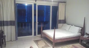Mombasa Bamburi Beach Studio B42 - Pool & Beach - Sleeps 3 - Image 2