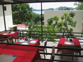 Coron Paradise Bed & Breakfast - Image 2