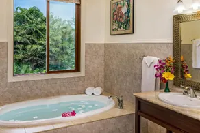 Hawaii Island Retreat at Ahu Pohaku Ho`omaluhia - Image 3