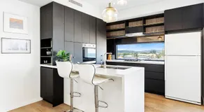 5th Floor Beachside Ocean View with Wi-Fi, Pool and Gym - Image 4