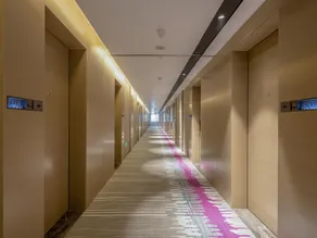 Lavande Hotel Xiangyin - Image 2