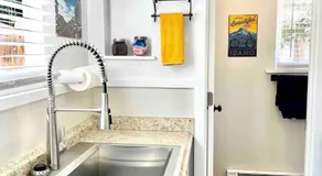 Cozy Studio Cottage - Downtown Twin Falls - Image 2