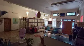 Artistic Abode - Image 5