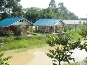 I Din Lake View Resort - Image 4
