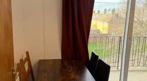 Mimosa - 3 bedroom flat - Colchester, London - Image 5