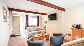 The Woodman Inn - Image 2