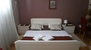 Apartments Ant - Image 2