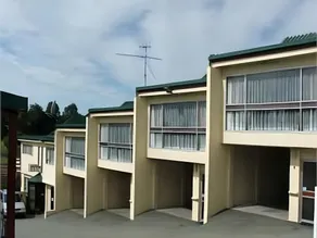 Townhouse Motel - Image 4