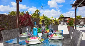 Adult only Villa Montana by Lanzarote Leisure Villas - Image 4