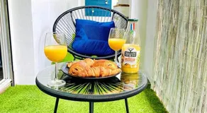 Le Havre de paix Montpelliérain - terrasse et parking privé - Image 3