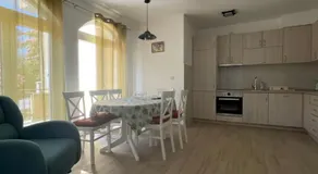 Luna Apartments - Image 2