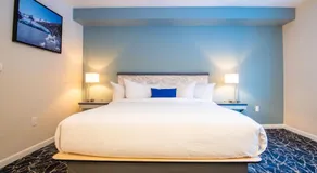Gateway Hotel - Image 3