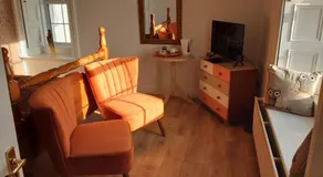 Greencastle B&B - Image 2