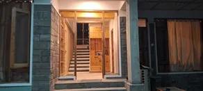 The Venus, Live like a local - Image 2