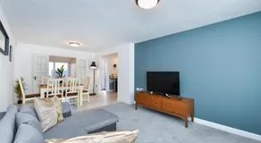 Morgan House- 4 Bed House, Near Nottingham Trent Uni - Image 2