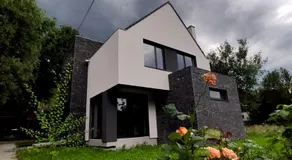 4 Seasons - House - Image 4