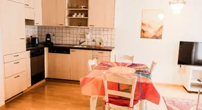 Bergblick, maximal 4 Personen, Küche, Balkon, Parkplatz - Image 5