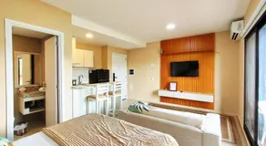 Golden Stay Apartaments Ciudad Jardin - Image 2