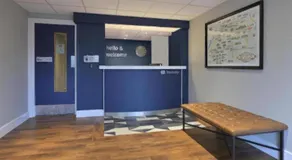 Travelodge Stonehouse - Image 4