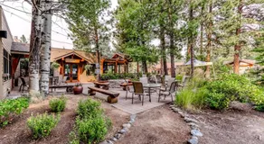 Beautiful Bend home with shared pools & hot tubs & free WiFi - close to hikes - Image 5