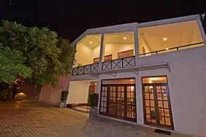 The Villa In Lavinia - Image 2