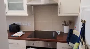 Dawlish Sea View Apartment - Image 3