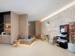 Homeinn Selected Hotel (Wuxi Railway Station Jinlun Star Space Commercial Plaza) - Image 2