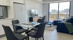 Cosy Stays 1 Bedroom Apartment Rosebery Parking & Balcony Sydney Escape - Image 4