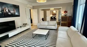Luxury apartment Times Square district - Image 2