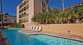 2 bed 2 bath penthouse condo with AC and Ocean Views - Image 3