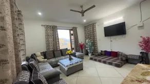 Snowver Valley Homestay - Image 2