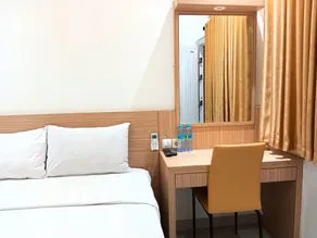 Urbanview Hotel Syariah Hapsari YIA - Image 2