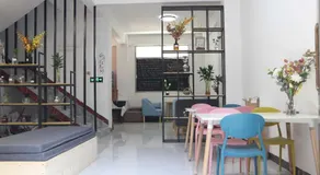 Showbiz Hostel - Image 3