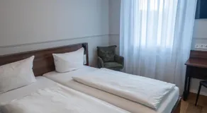 Palazzo Hotel - Image 2