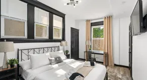 Spacious 3BR, 3BA Philly Retreat for 8 with Free Parking - Image 2