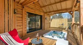 Les Cabanes Suspendues - Image 2