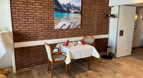 Hotel Restaurant Zum Schwan - Image 3
