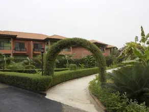 Seafront Residences - Image 4