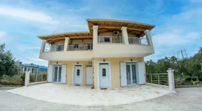Lydia's Apartments - Image 4